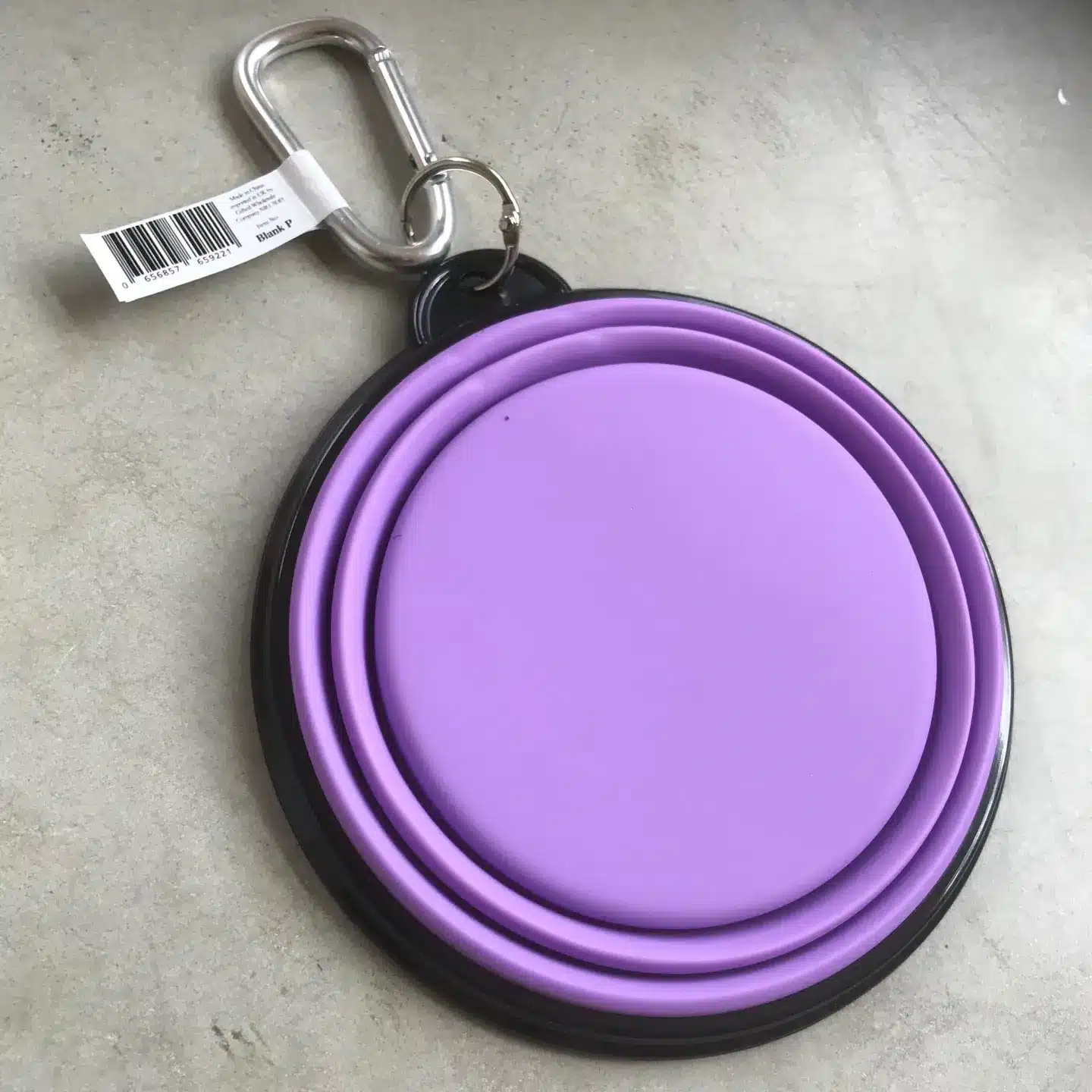 953e8e8bf18b8cb765ac47571f3e0c988e5b81f946bc63566775d2b5efb968a2 Purple Travel Pet Bowl - Image 1
