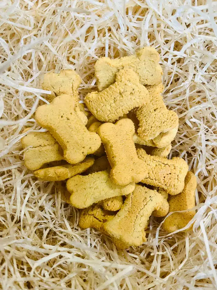 BedtimeBiscuitDogTreatBonesLoose bedtime biccies
