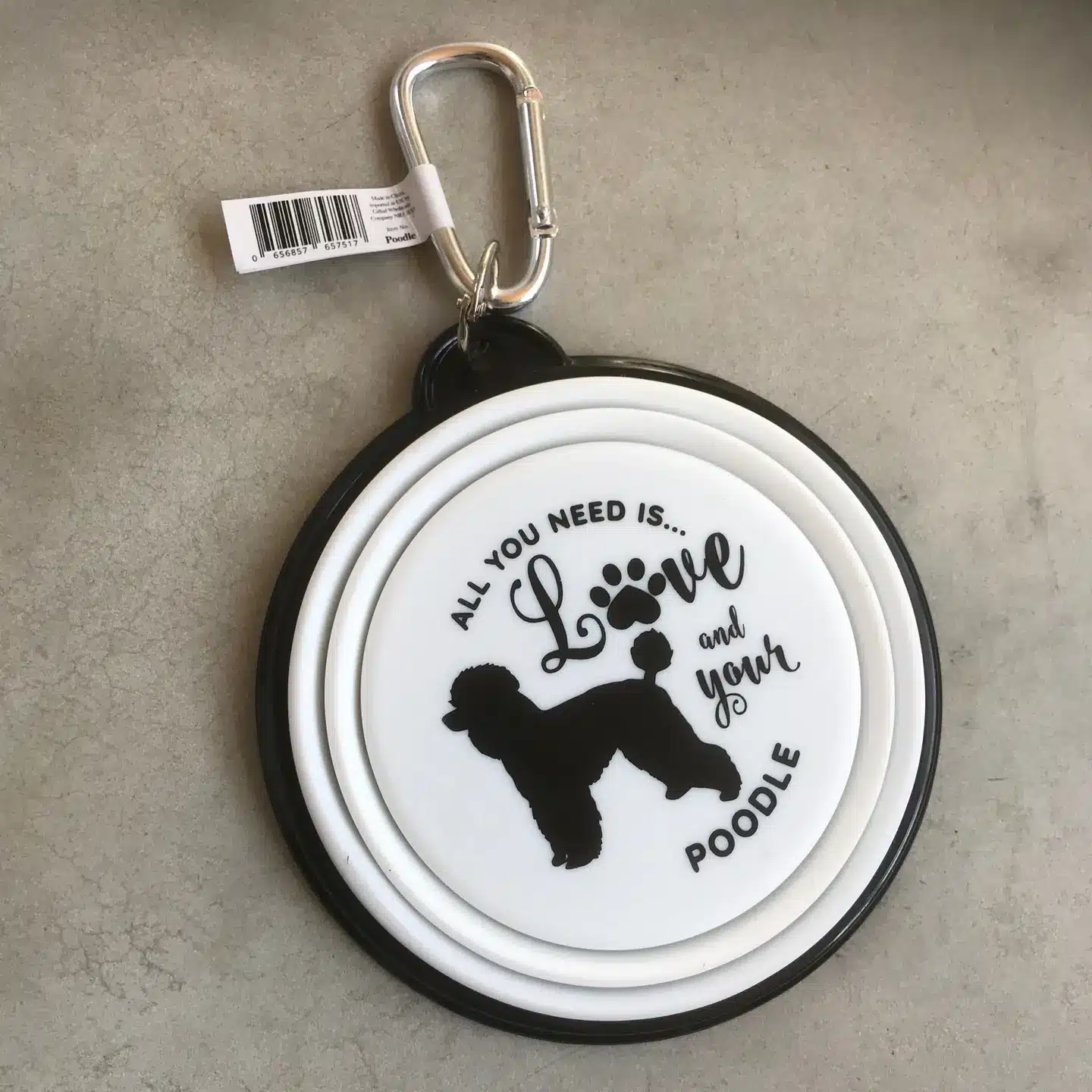 a6703963acb1250547e11268eef632ab111b9109670cb415e0623e680f651545 Poodle Travel Pet Bowl - Image 1